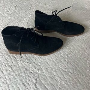 Women’s Black Suede Lace-Up booties